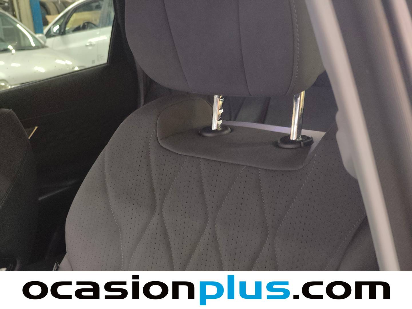 EBRO S800 EBRO S800 1.6 TGDI Premium DCT (147 CV) 7 Plazas 147cv
