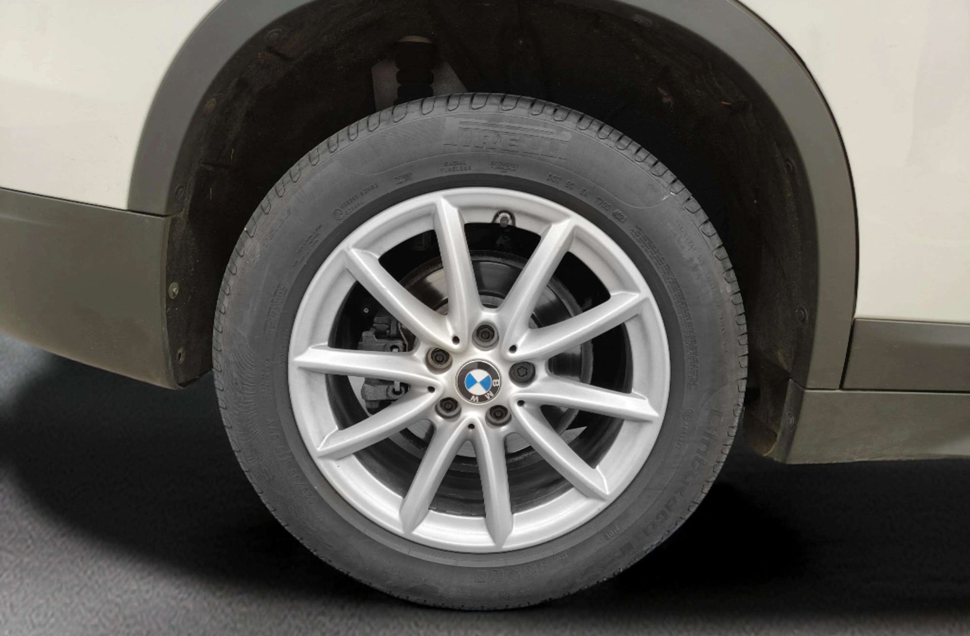 BMW X1 sDrive18d - foto 39