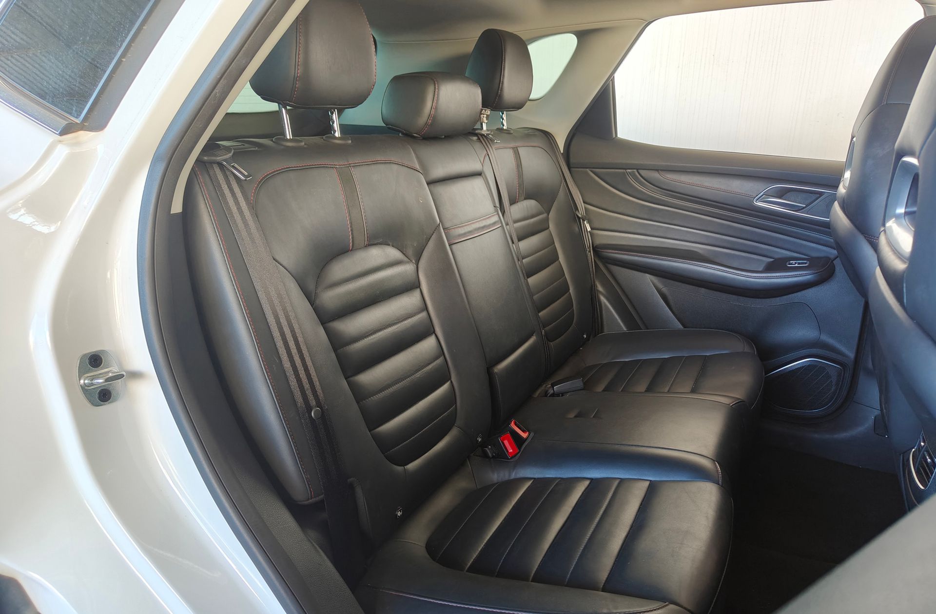 MG HS 1.5 Turbo GDI Luxury DCT - foto 20