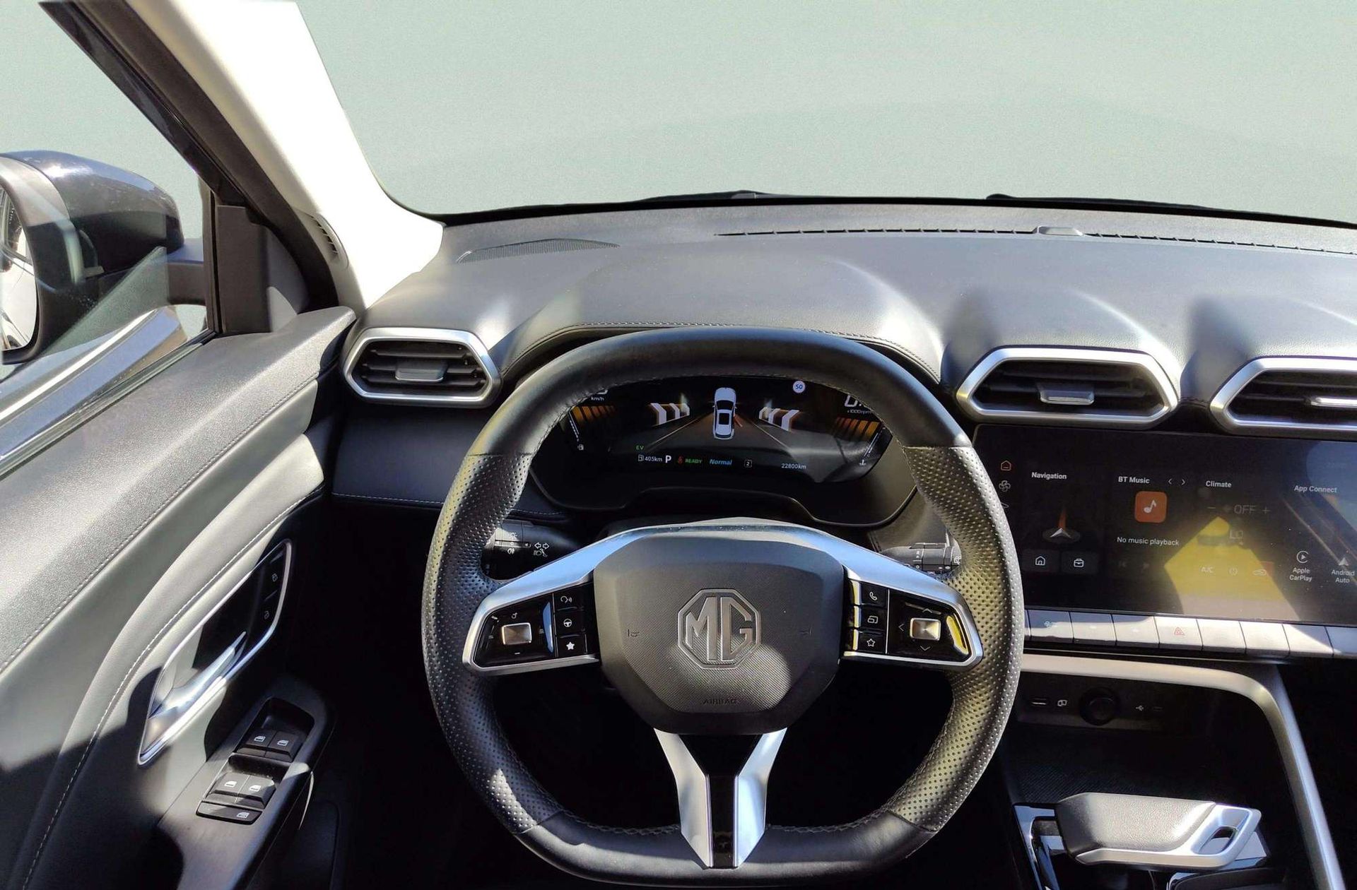 MG ZS 1.5 Hybrid+ Luxury - foto 21