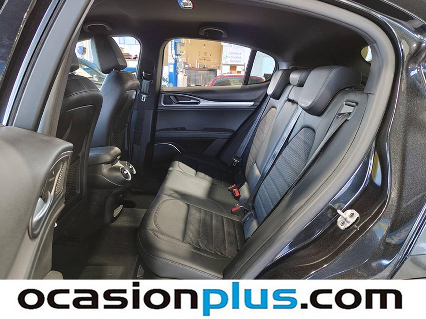 Foto Alfa Romeo Stelvio Alfa Romeo Stelvio 2.2 Diesel Sprint RWD (160 CV)