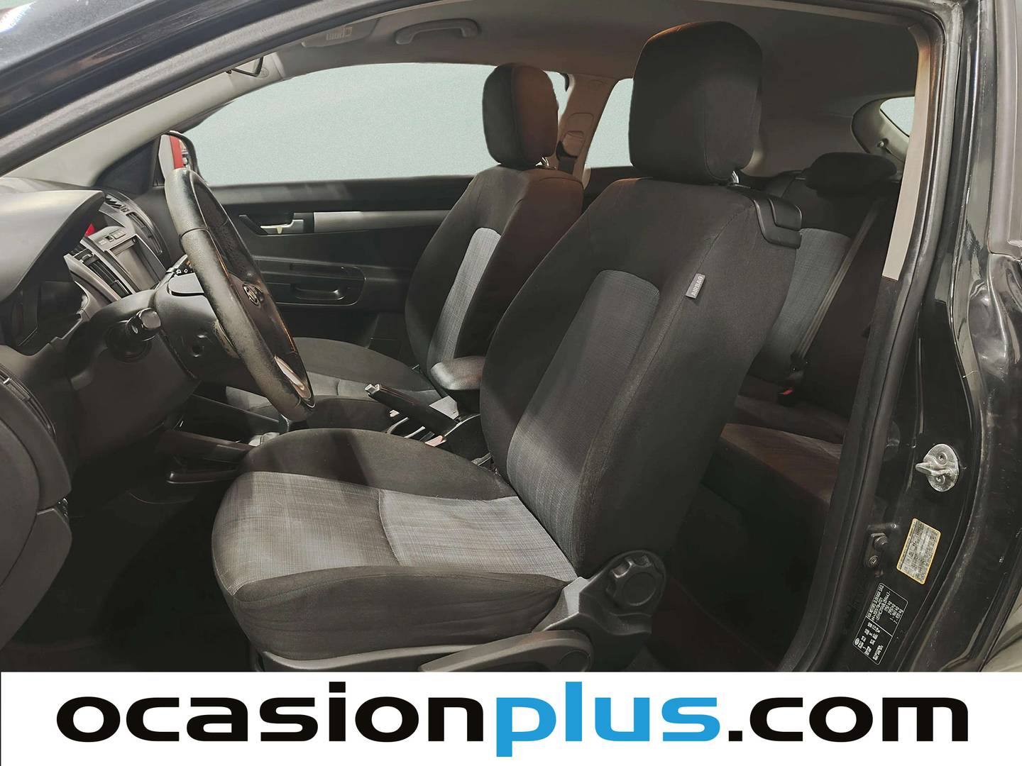 Foto asientos delanteros KIA Ceed KIA Ceed 1.4 CVVT Drive (90 CV)