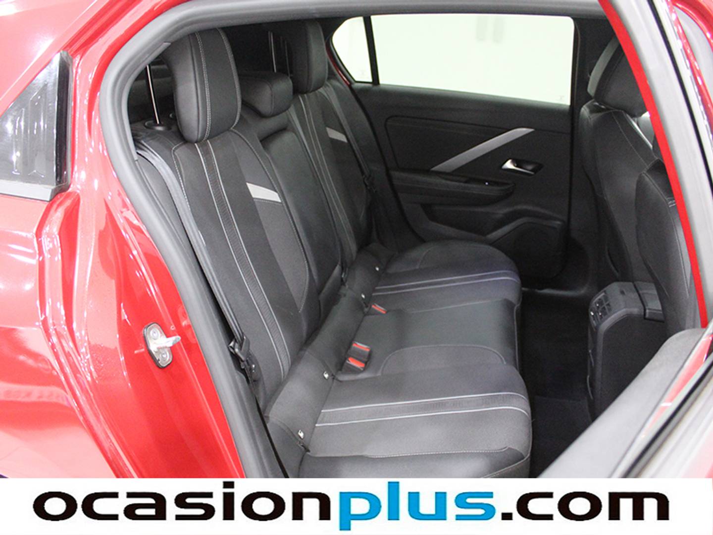 Foto Opel Astra Opel Astra 1.2 Turbo XHT GS (130 CV)