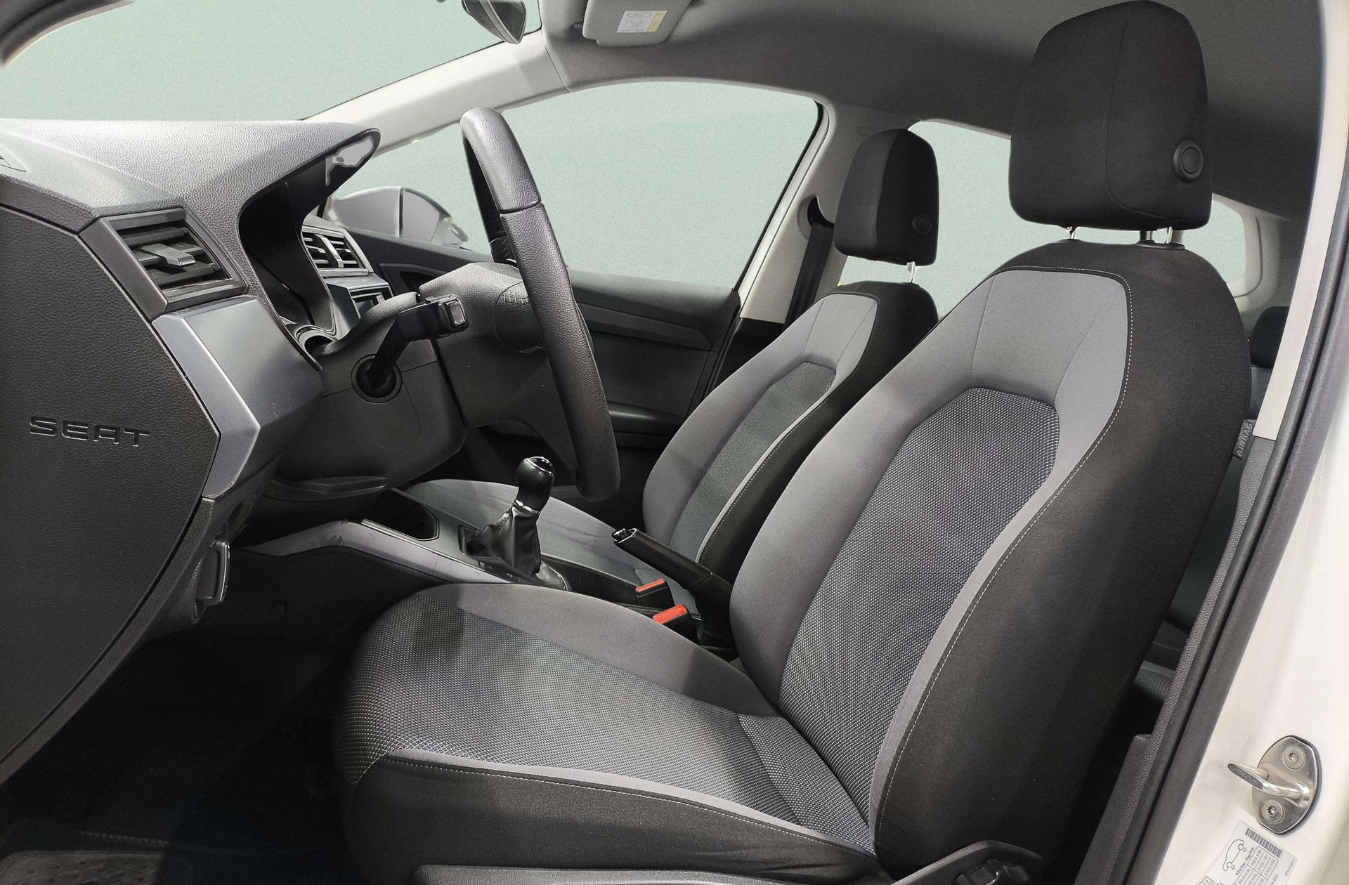 SEAT Arona 1.0 TSI Style Ecomotive - foto 9