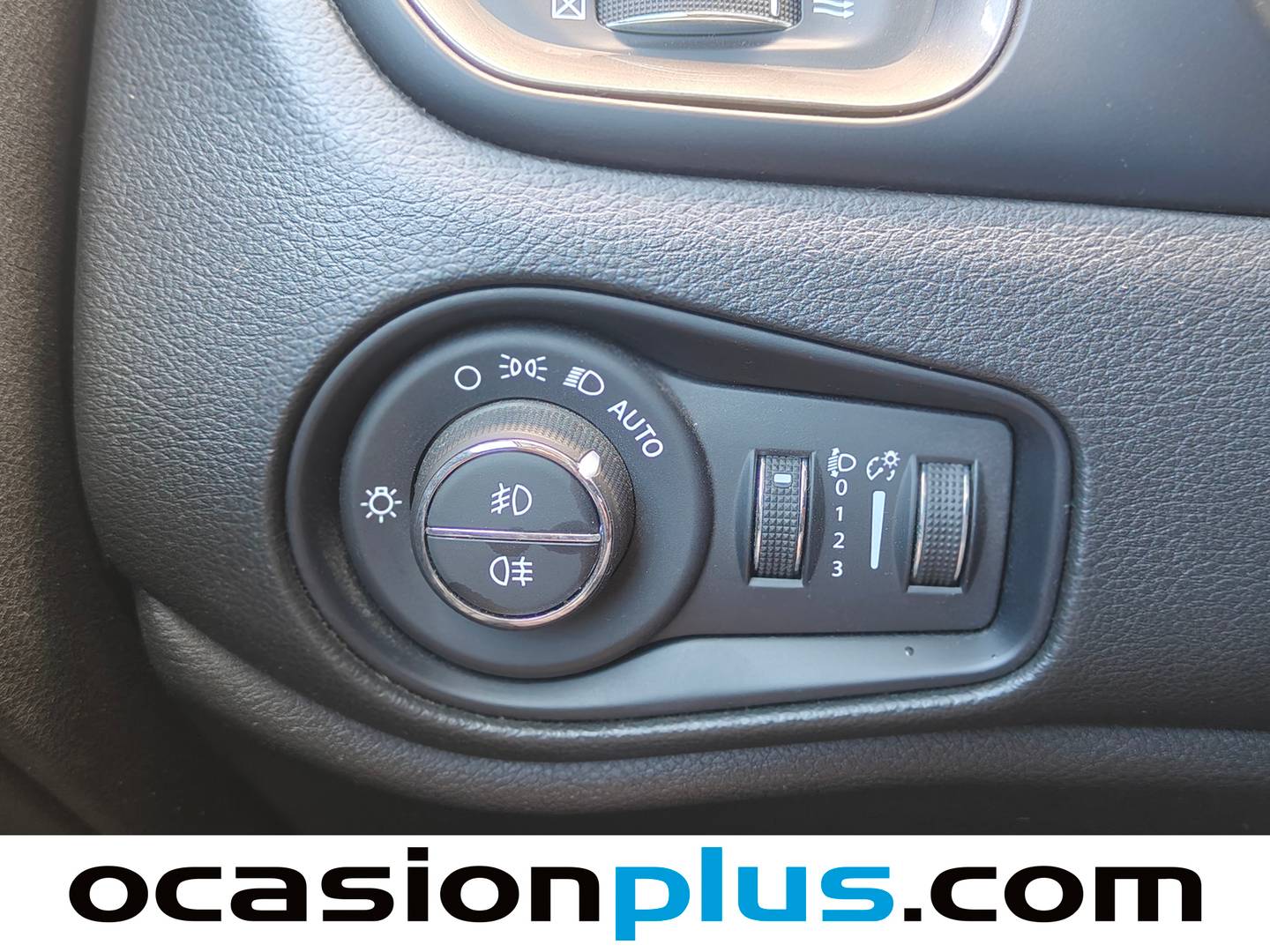 Jeep Renegade Jeep Renegade eHybrid 1.5 Limited ATX (130 CV) seminuevo