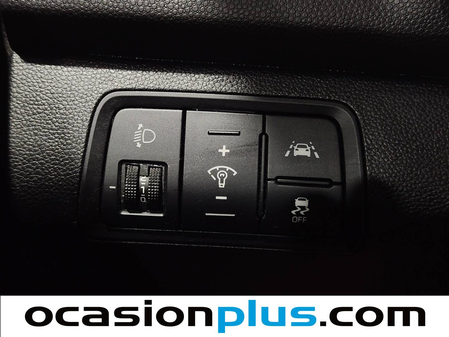 Extras del Hyundai i20 Hyundai i20 1.2 MPI Elegant Nav (84 CV)