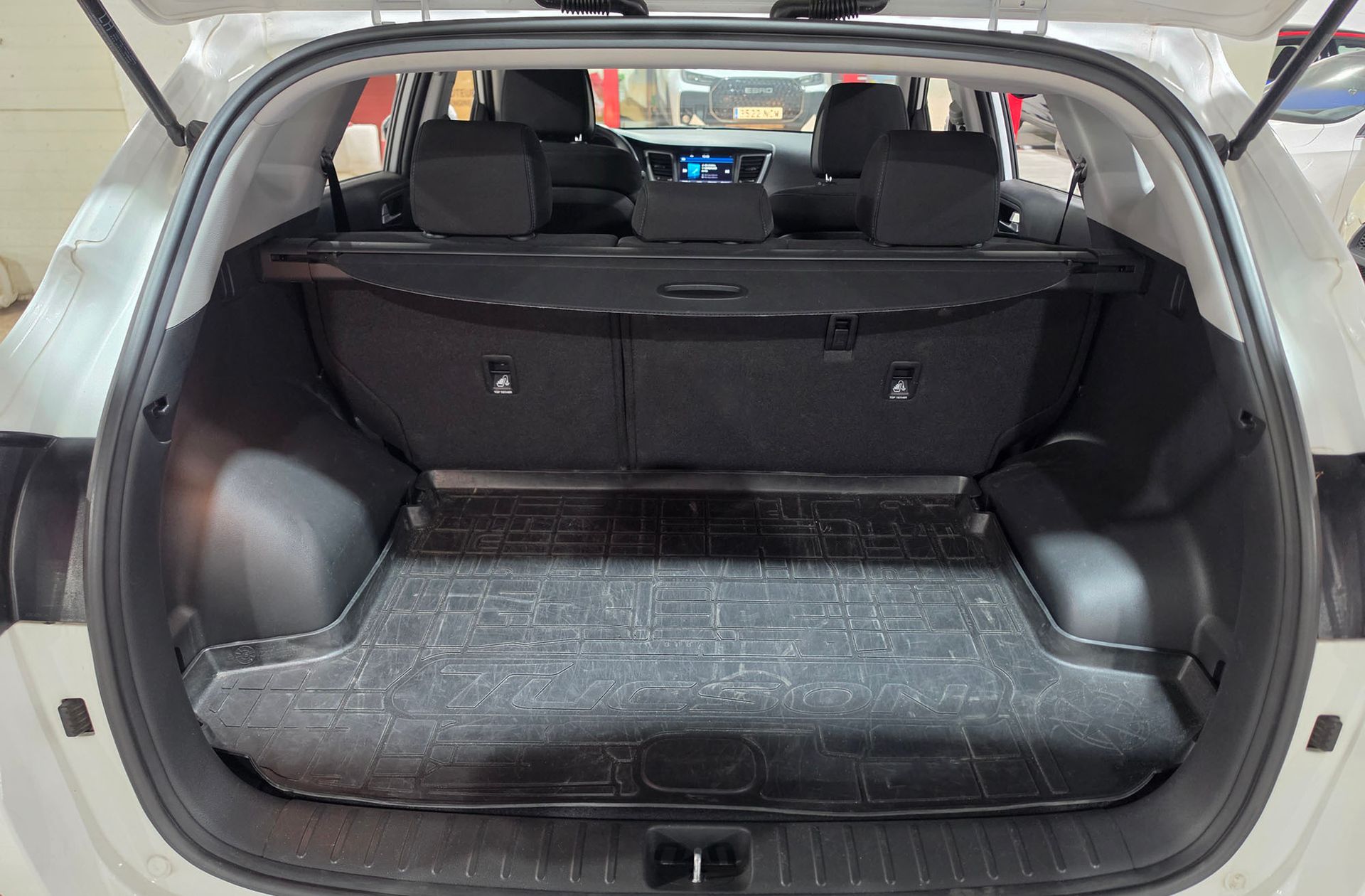 Hyundai Tucson 1.7 CRDi Blue Drive Klass Nav 4x2 - foto 14