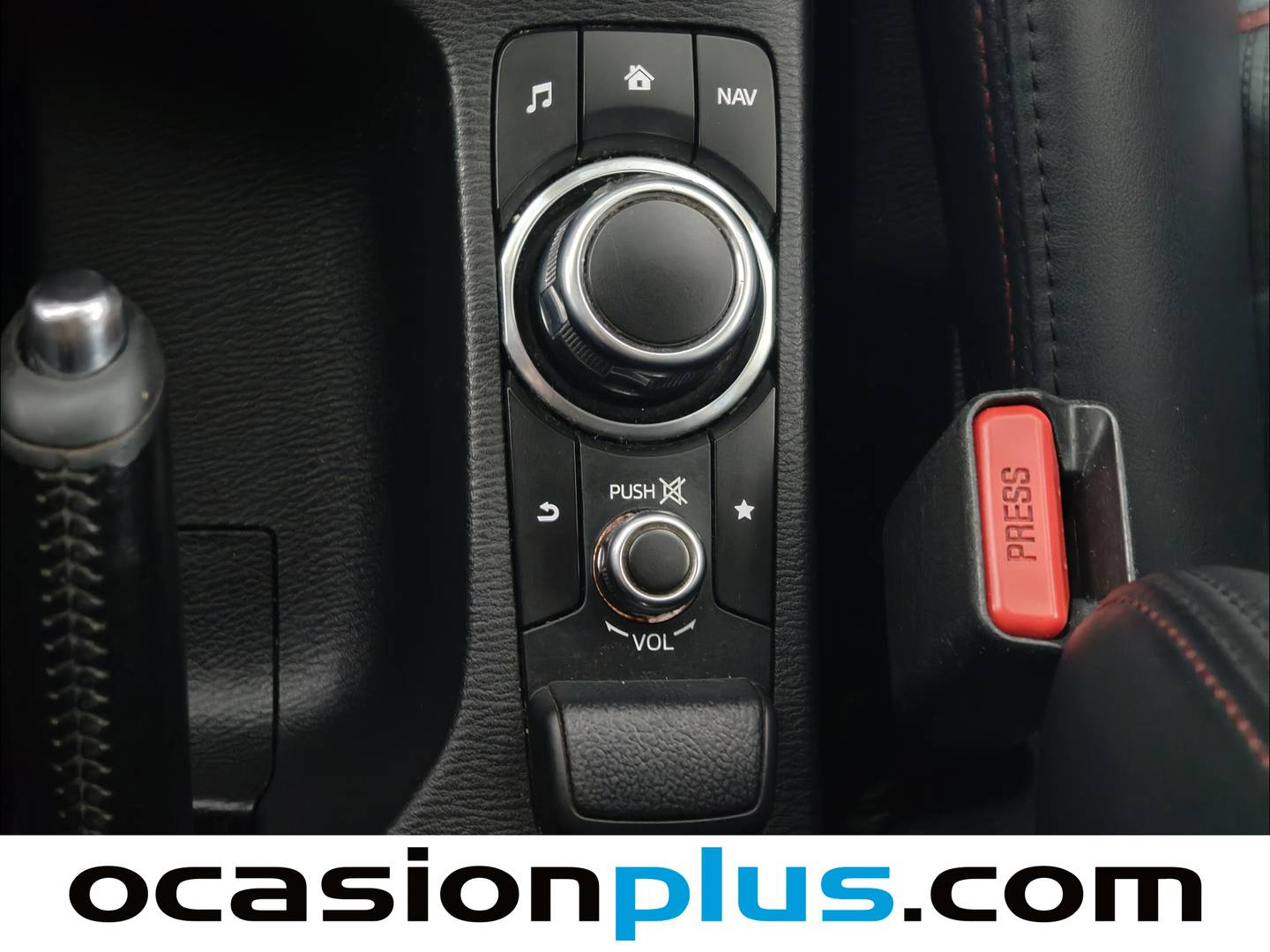 Foto Mazda CX-3 Mazda CX-3 1.5 DE SKYACTIV Luxury 2WD (105 CV)