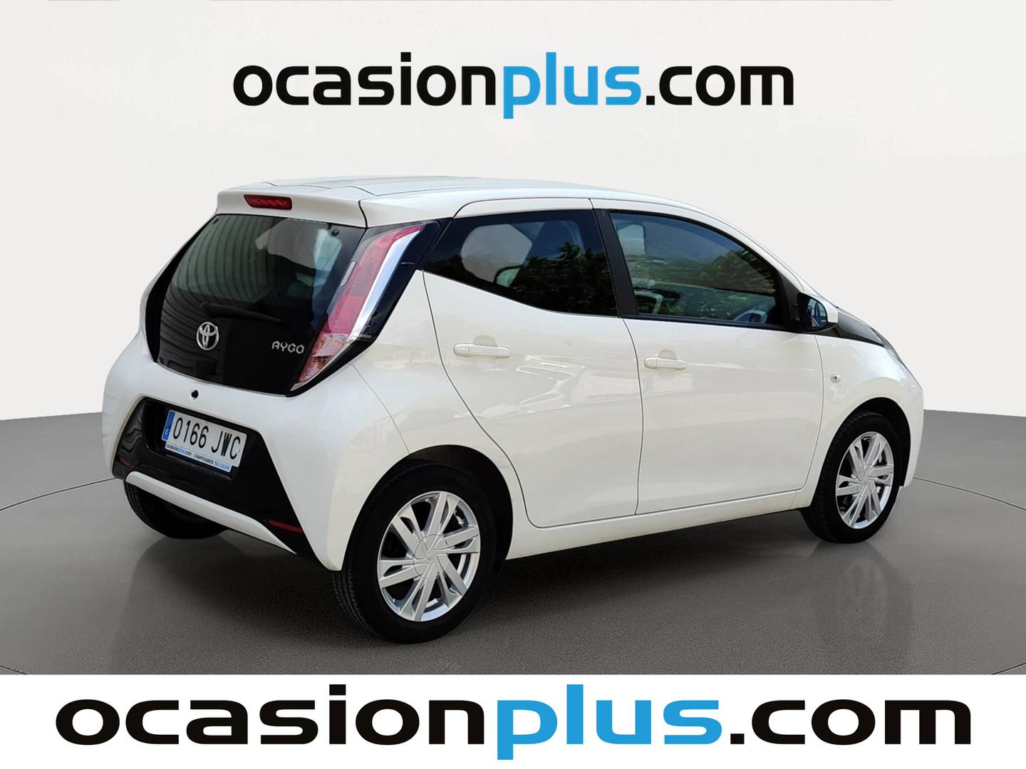 Foto trasera Toyota Aygo Toyota Aygo 1.0 70 x-play (69 CV) derecha