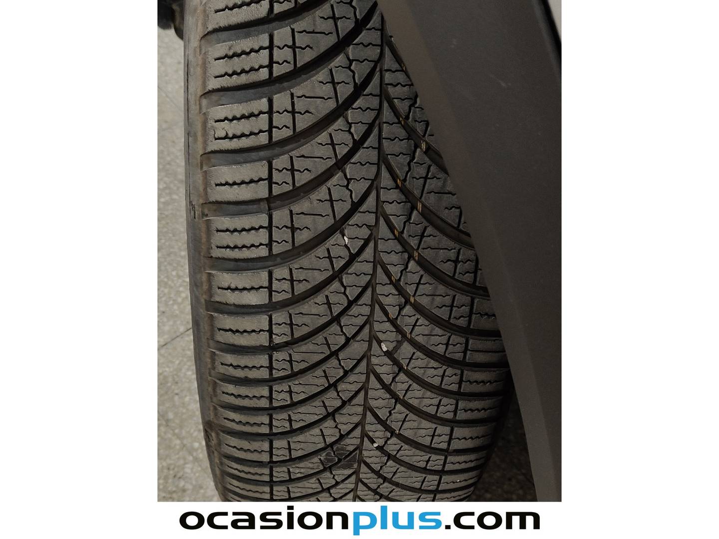 Peugeot 2008 Peugeot 2008 Allure Hybrid eDCS6 (145 CV) de segunda mano