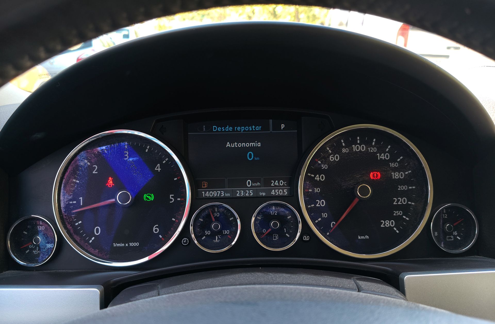 Volkswagen Touareg 3.0 TDI +Motion Tiptronic - foto 22