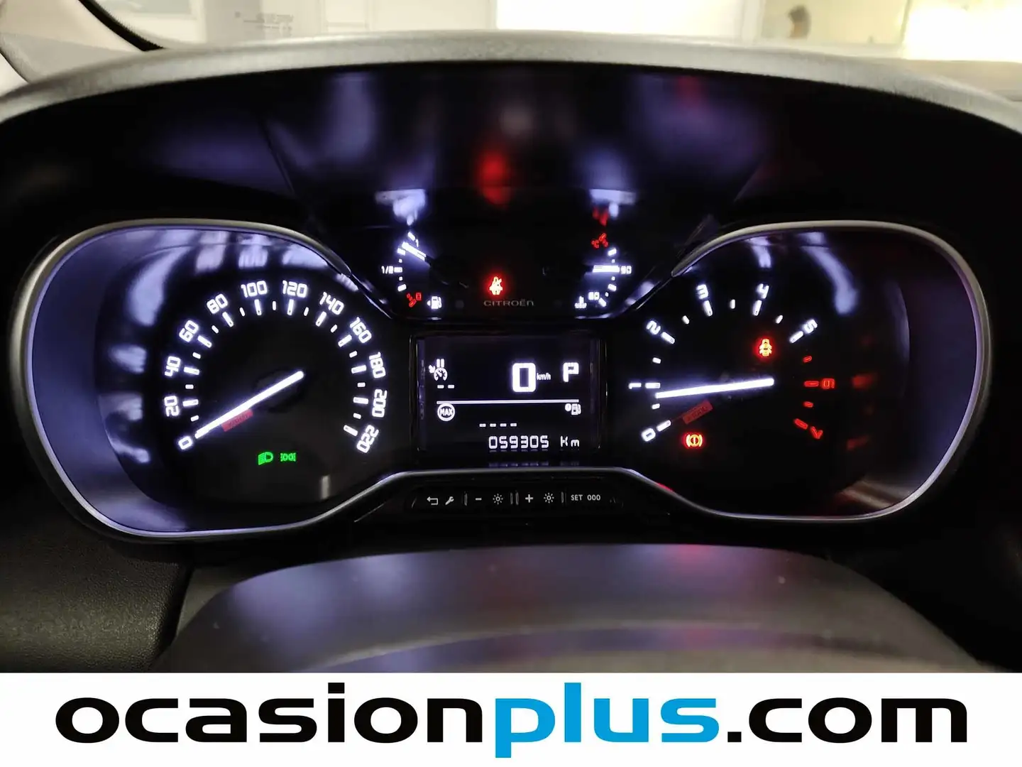 Foto Citroën C3 Aircross Citroen C3 Aircross PureTech 130 Shine Pack EAT6 (131 CV)