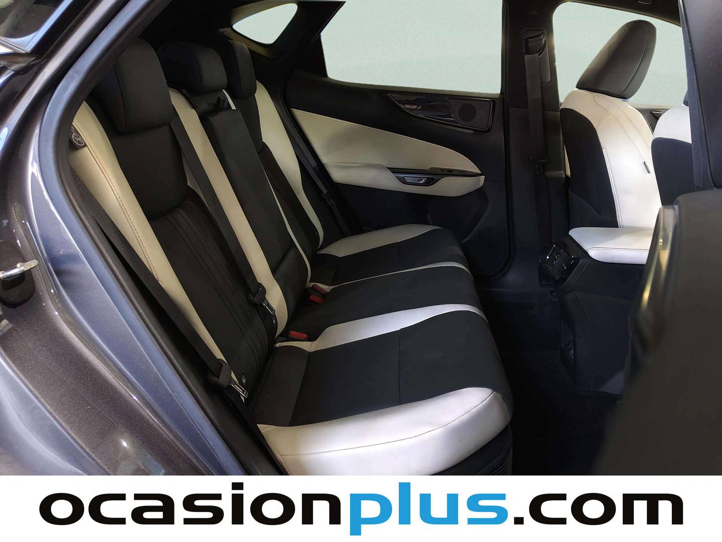 Foto Lexus NX Lexus NX 350h Executive 2WD (242 CV) siete plazas