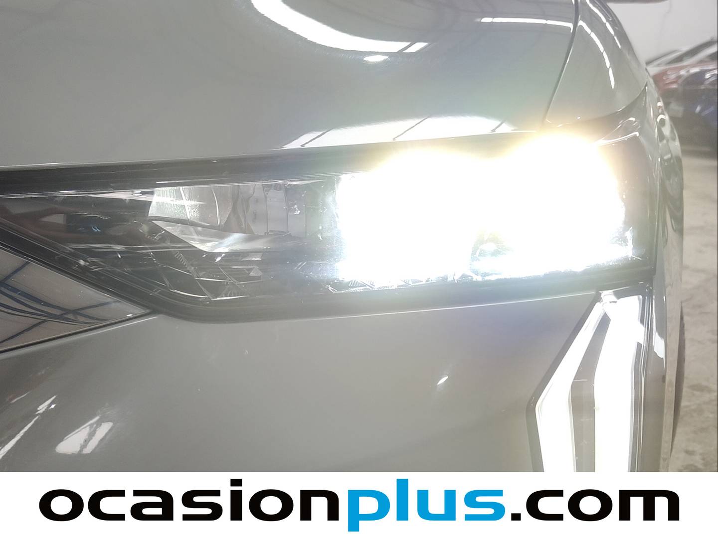 Foto DS DS 4 DS DS4 BlueHDi 130 Trocadero Auto (130 CV)