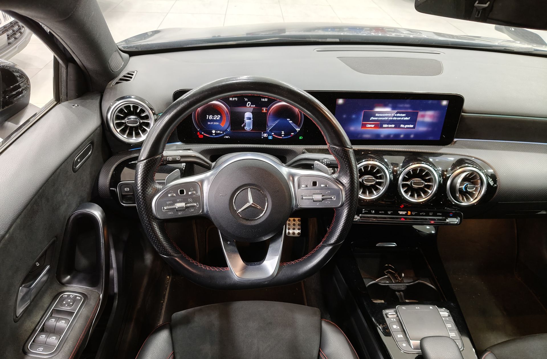Mercedes-Benz Clase A 180 d Pack AMG - foto 23