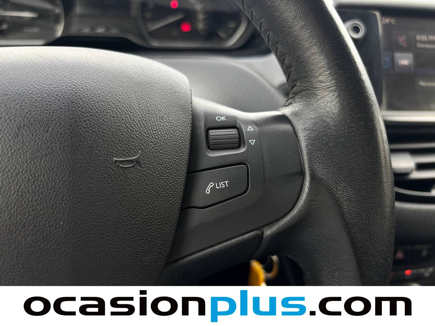 Peugeot 208 Peugeot 208 1.2L PureTech Style (82 CV) barato