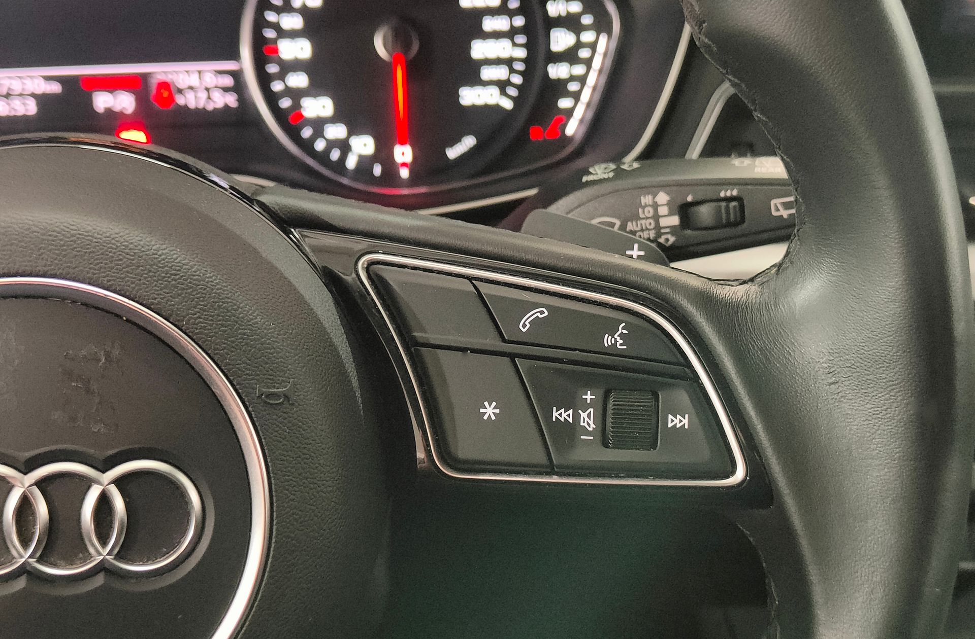 Audi A4 Avant Advanced 35 TFSI S tronic - foto 31