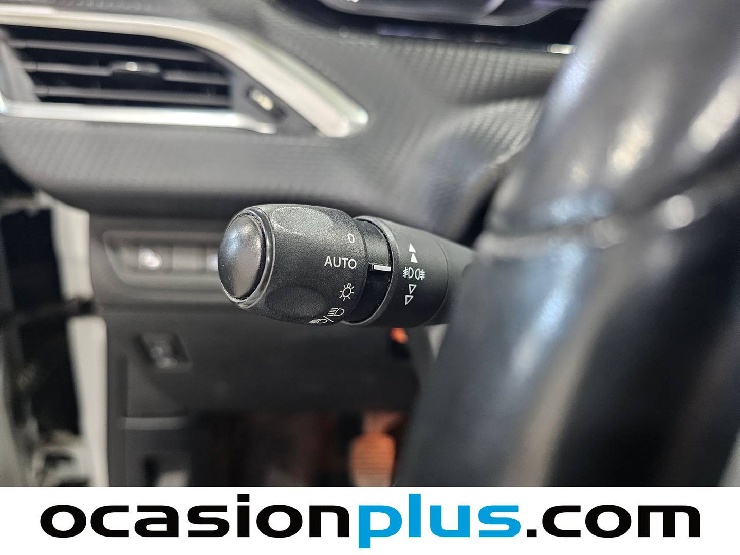 Peugeot 208 Peugeot 208 BlueHDi 100 Tech Edition (99 CV) seminuevo