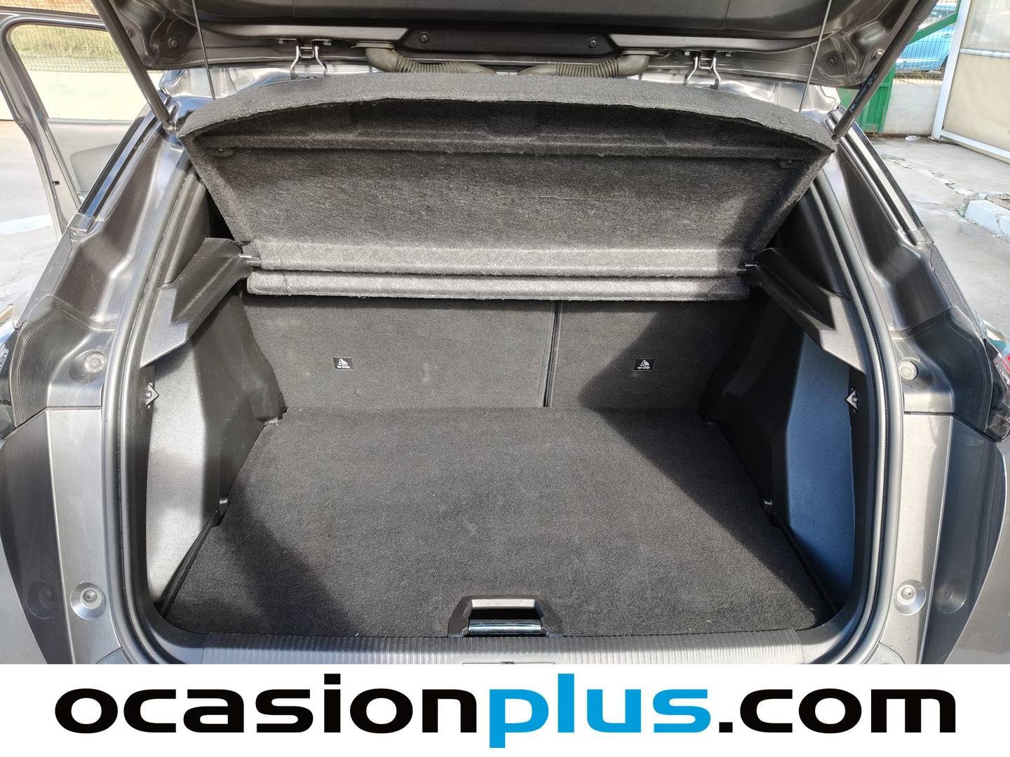 Foto Peugeot 2008 Peugeot 2008 PureTech 130 S&S Allure Pack (130 CV)