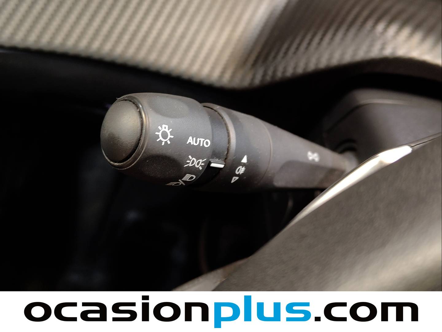 Peugeot 2008 Peugeot 2008 Allure Hybrid eDCS6 (145 CV) de segunda mano