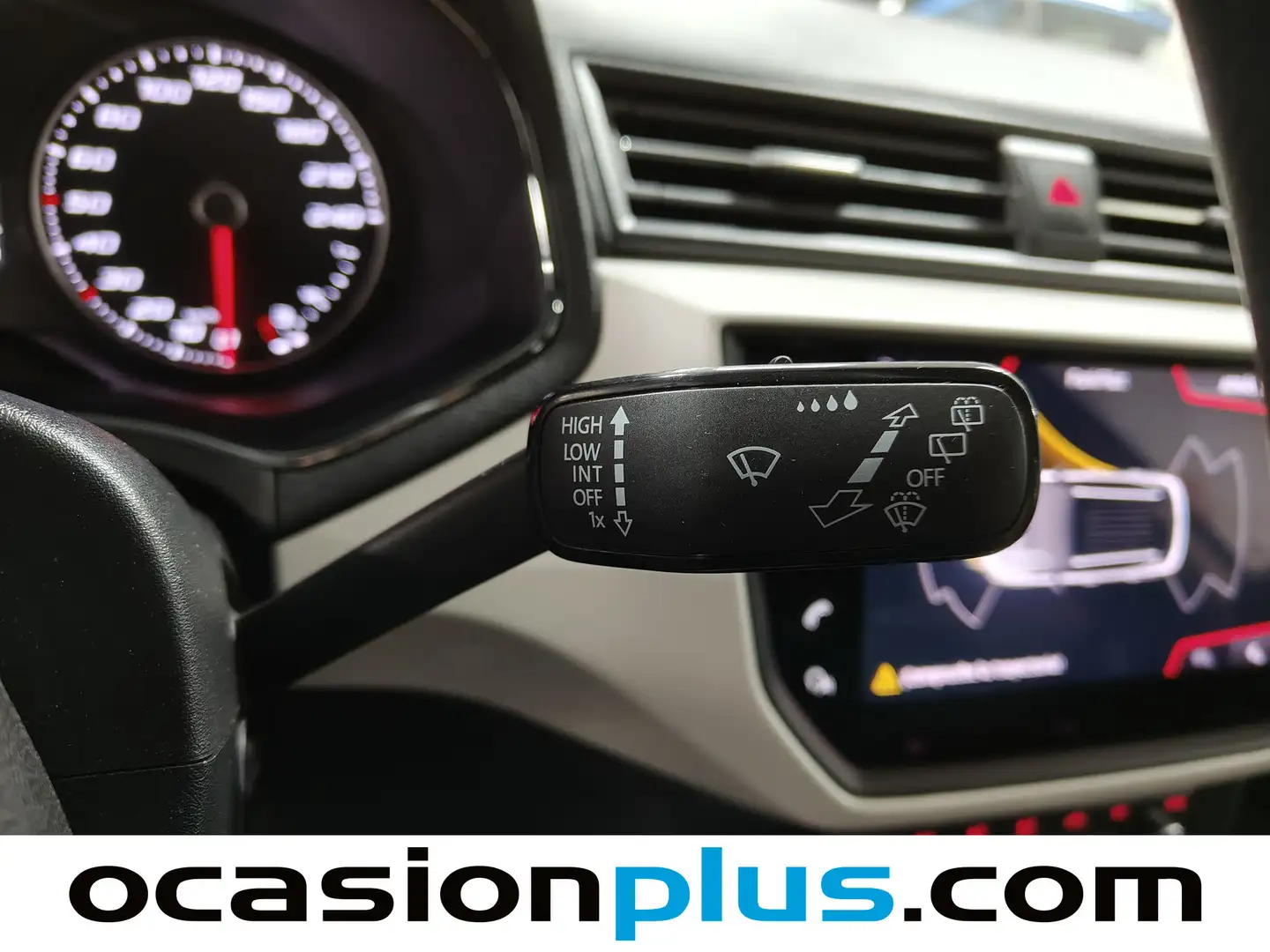 Foto Seat Arona SEAT Arona 1.0 TSI Ecomotive Xcellence (115 CV)