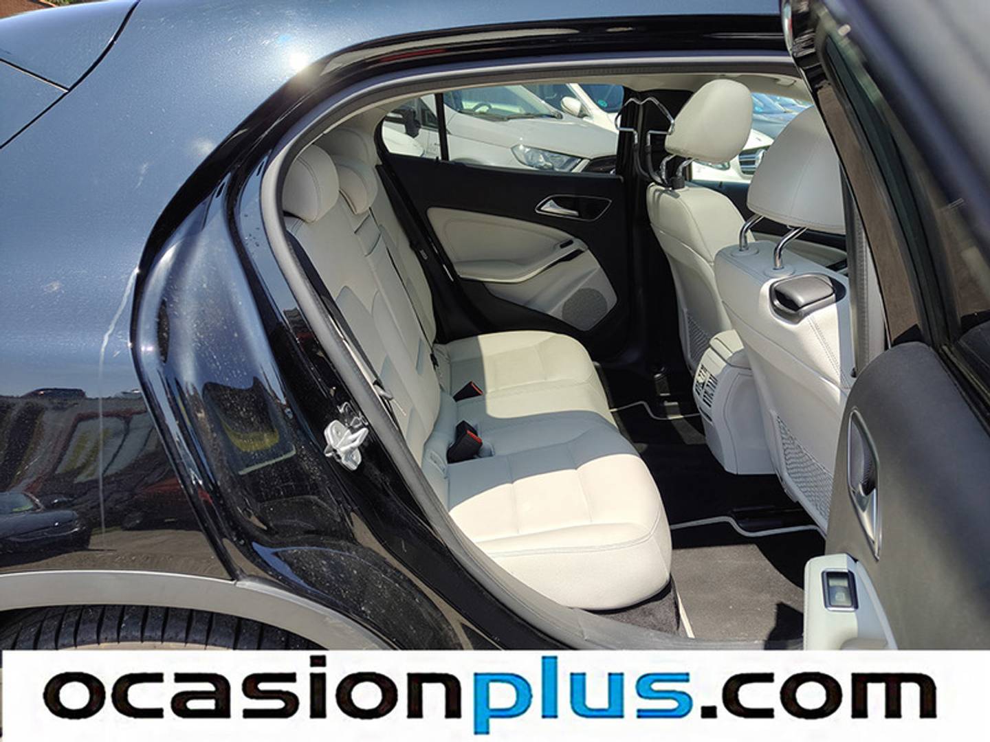 Mercedes GLA Mercedes GLA 250 4Matic Urban (211 CV) 211cv