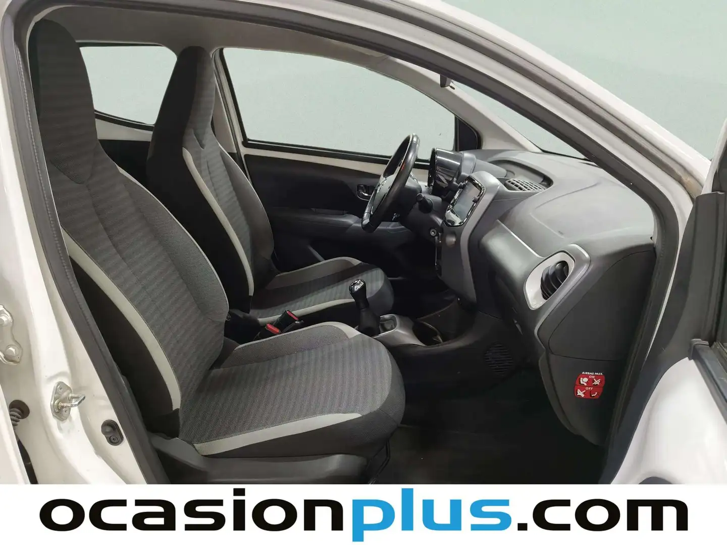 Foto Toyota Aygo Toyota Aygo 1.0 70 x-play (72 CV)