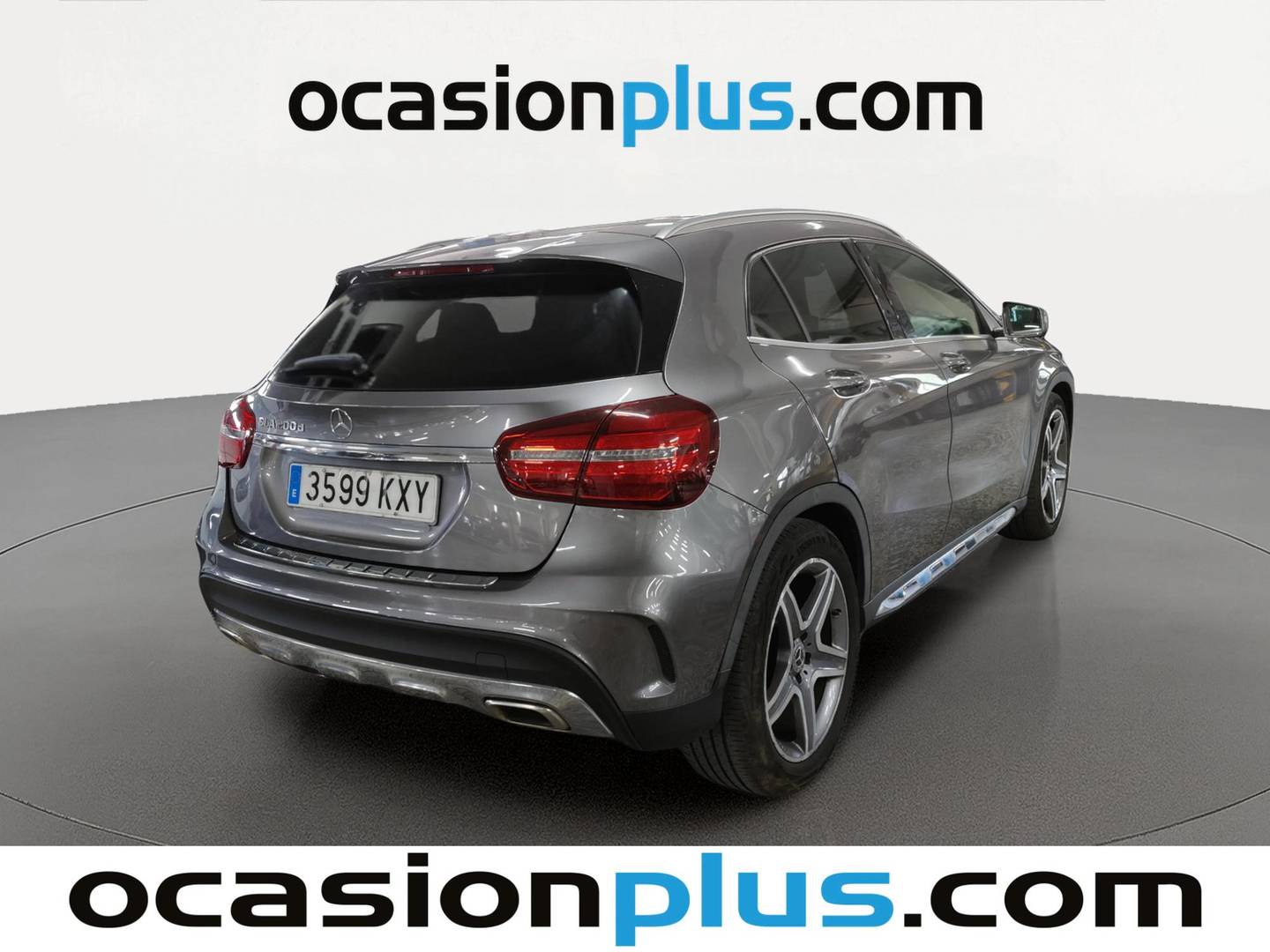 Foto trasera Mercedes GLA Mercedes GLA 200 d (136 CV) Pack AMG derecha