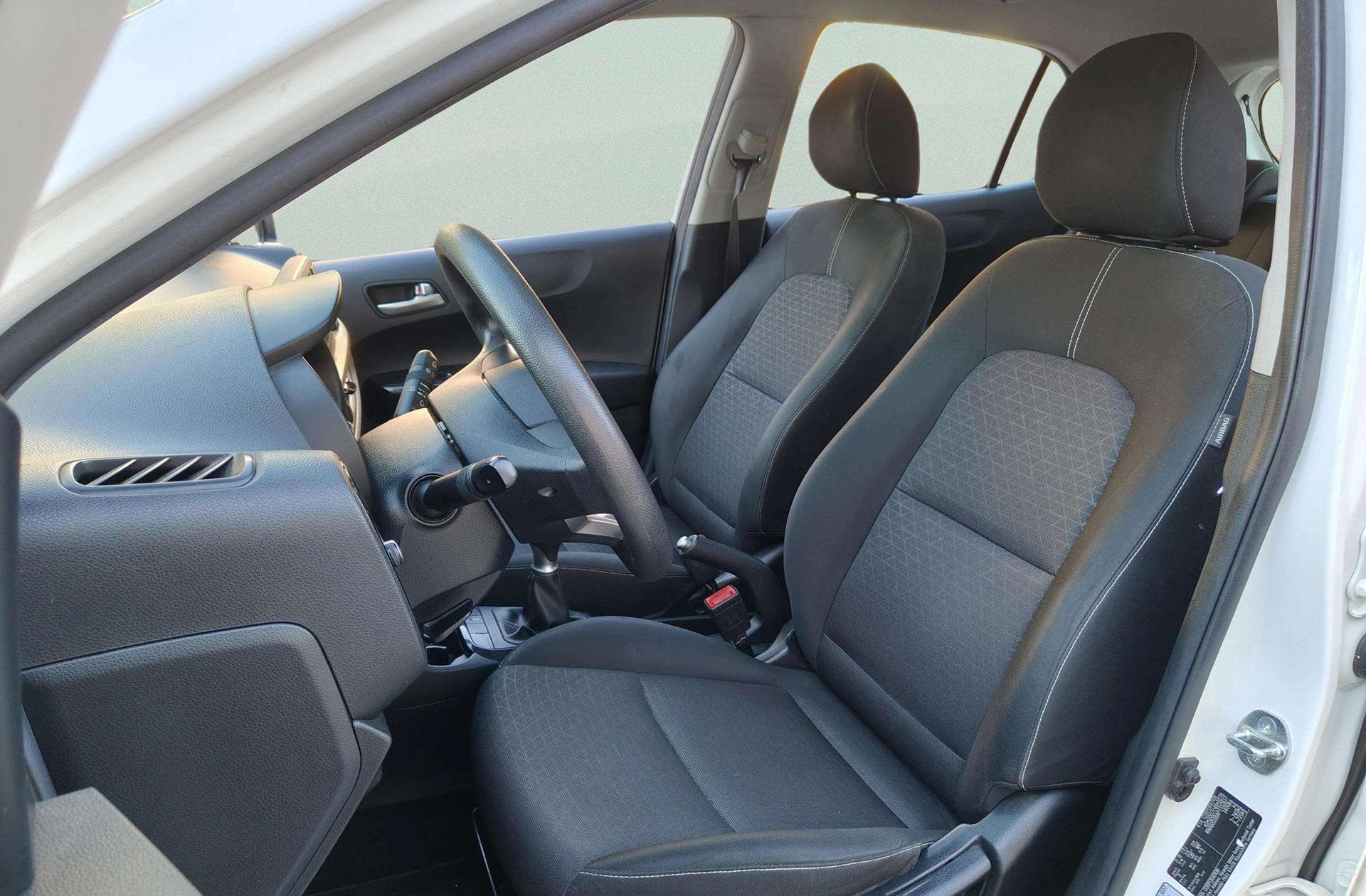 Kia Picanto 1.0 DPi Concept Pack Comfort - foto 8