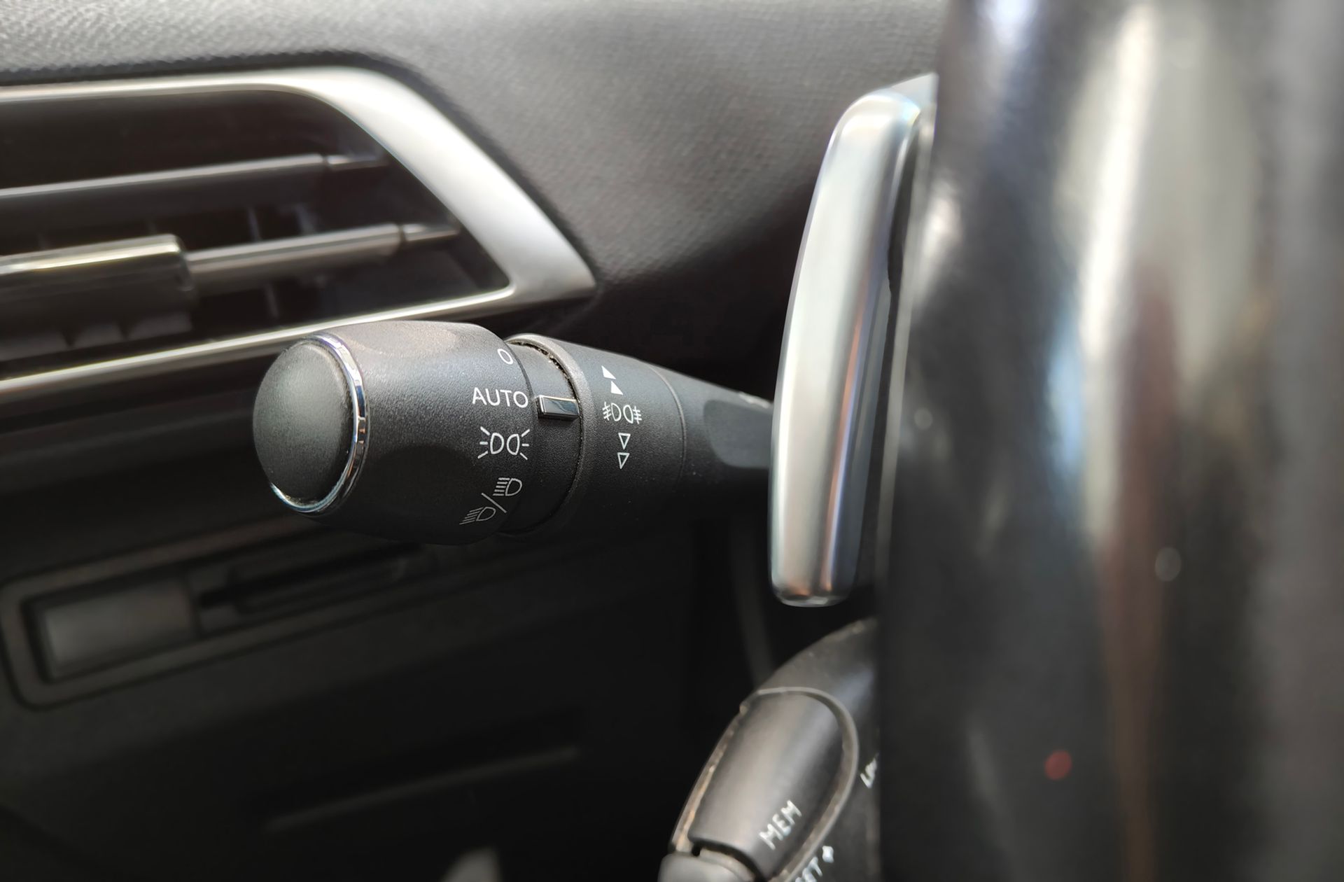 Peugeot 5008 1.6L THP GT Line EAT6 7 plazas - foto 33