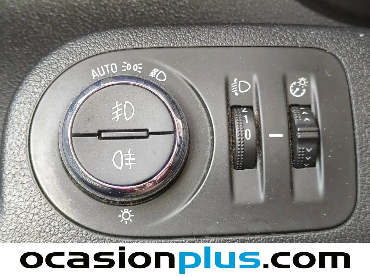 Foto Opel Combo Life Opel Combo Life 1.5 TD Business Edition Plus L1 (102 CV)