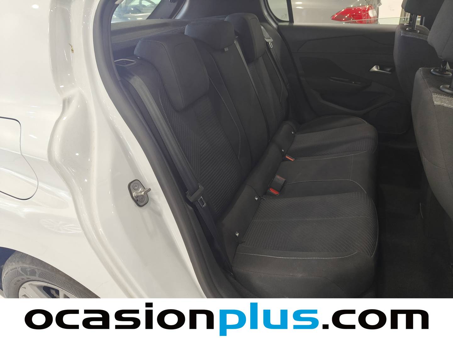 Foto Peugeot 308 Peugeot 308 PureTech 130 S&S Active Pack EAT8  (130 CV)