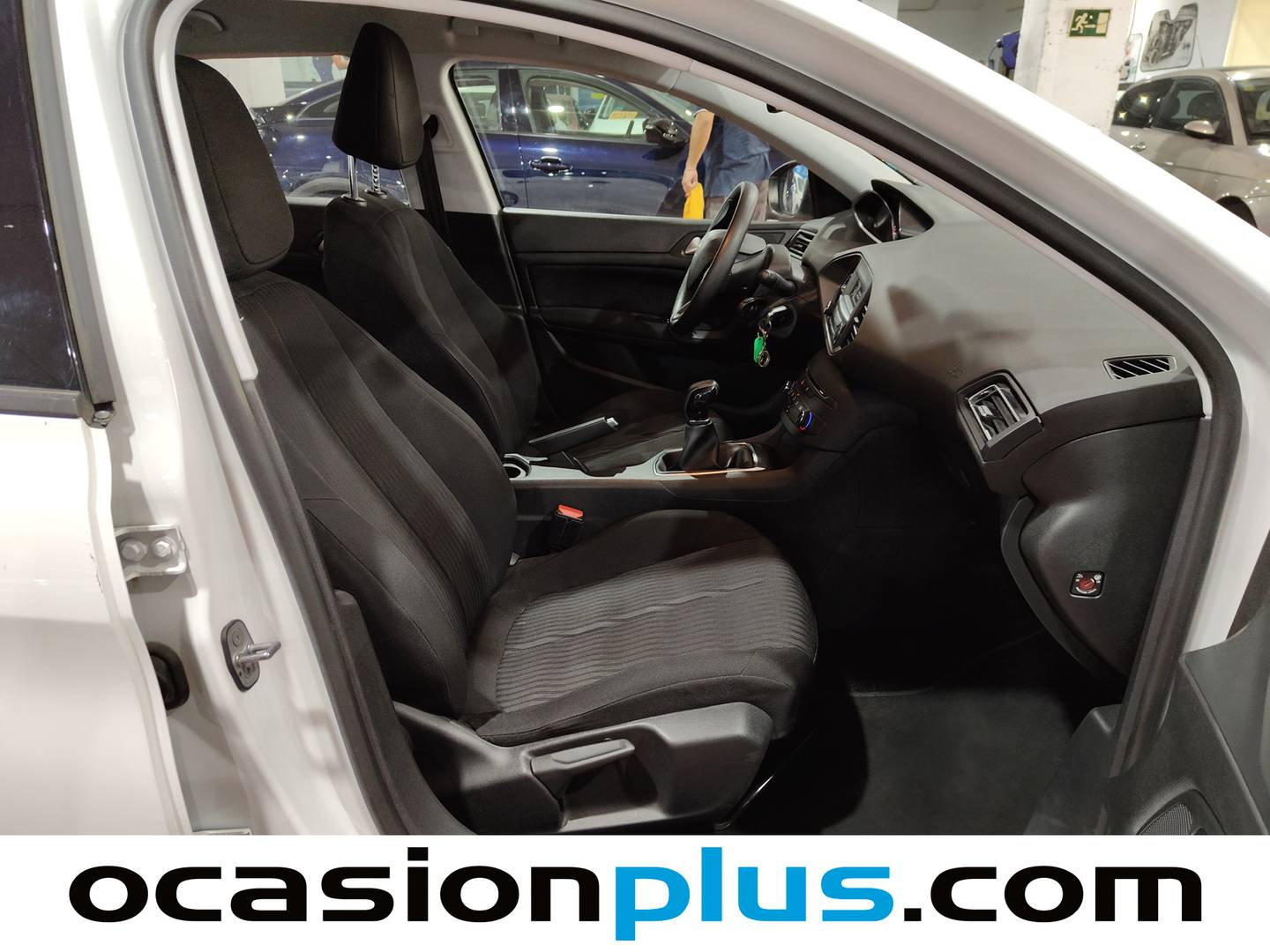 Peugeot 308 Peugeot 308 Access PureTech (82 CV) km 0