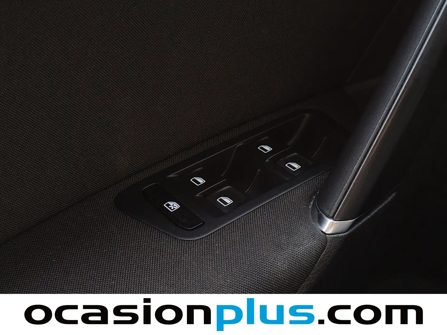 Foto Volkswagen Golf Volkswagen Golf Advance 1.6 TDI BMT (105 CV)