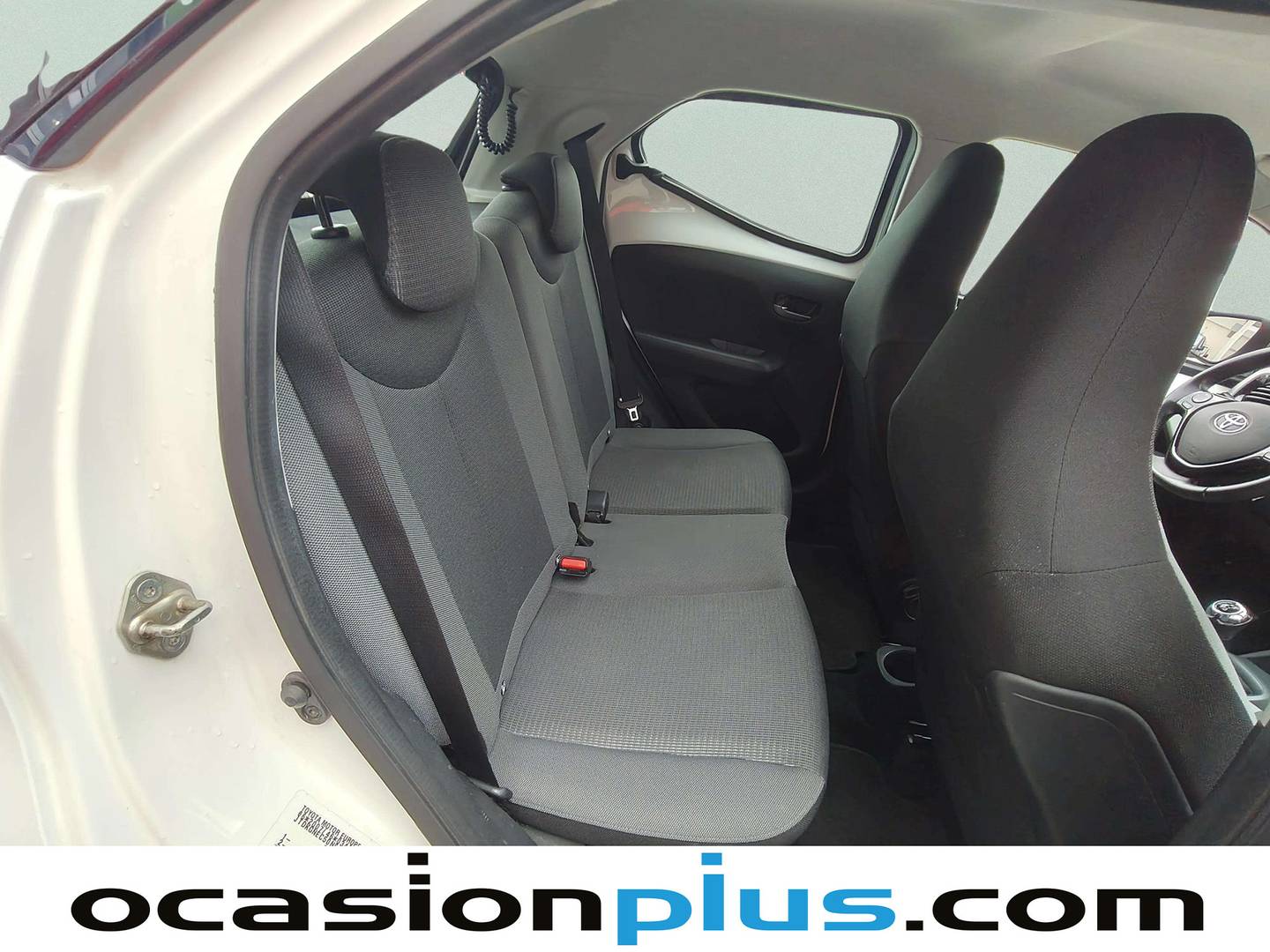 Foto Toyota Aygo Toyota Aygo 1.0 70 x-play (72 CV)