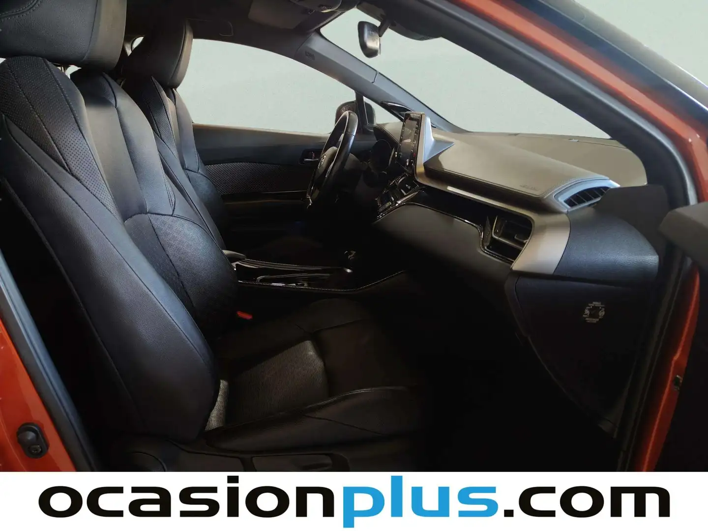 Foto Toyota C-HR Toyota C-HR 180H Kaji Edition (184 CV)