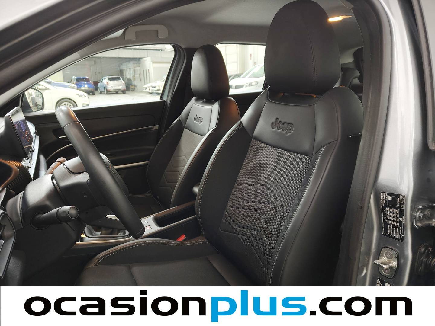 Foto asientos delanteros Jeep Avenger Jeep Avenger 1.2 G Altitude (100 CV)