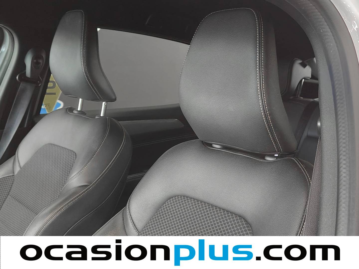 Acabados Renault Arkana Renault Arkana Techno TCe 140 Mild hybrid EDC (140 CV)