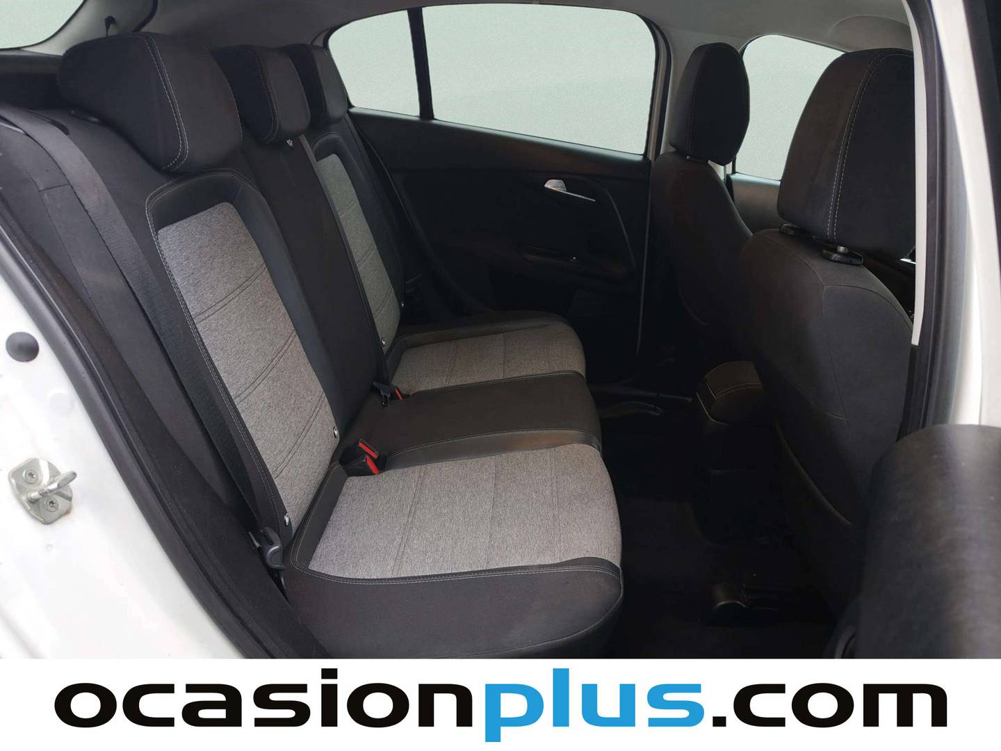 Foto Fiat Tipo Fiat Tipo 1.5 Hybrid Cross DCT (130 CV)