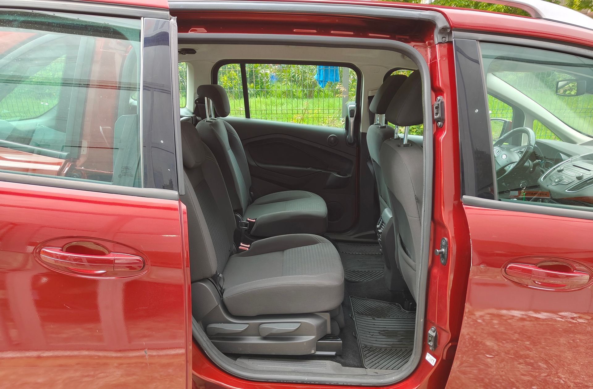Ford Grand C-Max 1.0 EcoBoost Trend+ 7 plazas - foto 13
