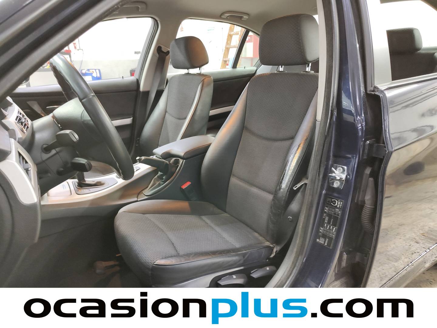 Foto BMW Serie 3 BMW Serie 3 318i (143 CV)