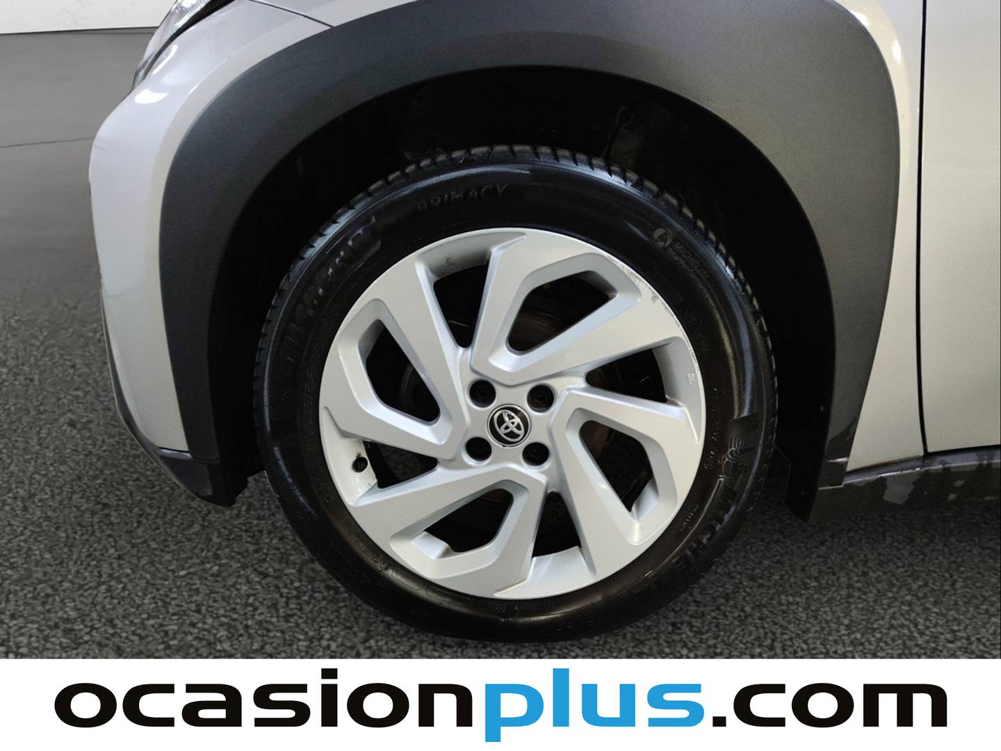 Foto Toyota Aygo X Cross Toyota Aygo X Cross 1.0 VVT-I Play (72 CV)