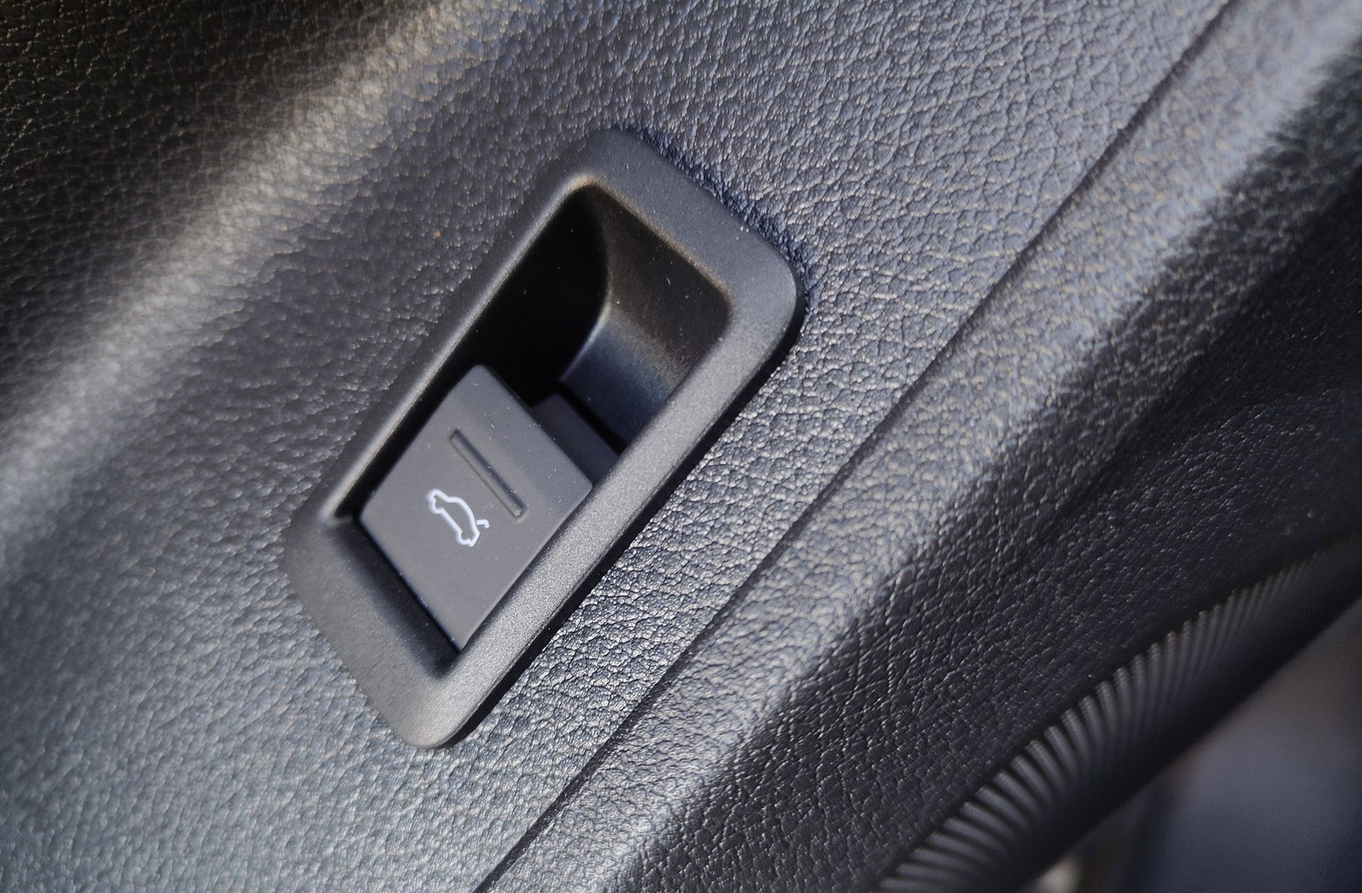 Audi Q3 Advanced 35 TFSI - foto 17