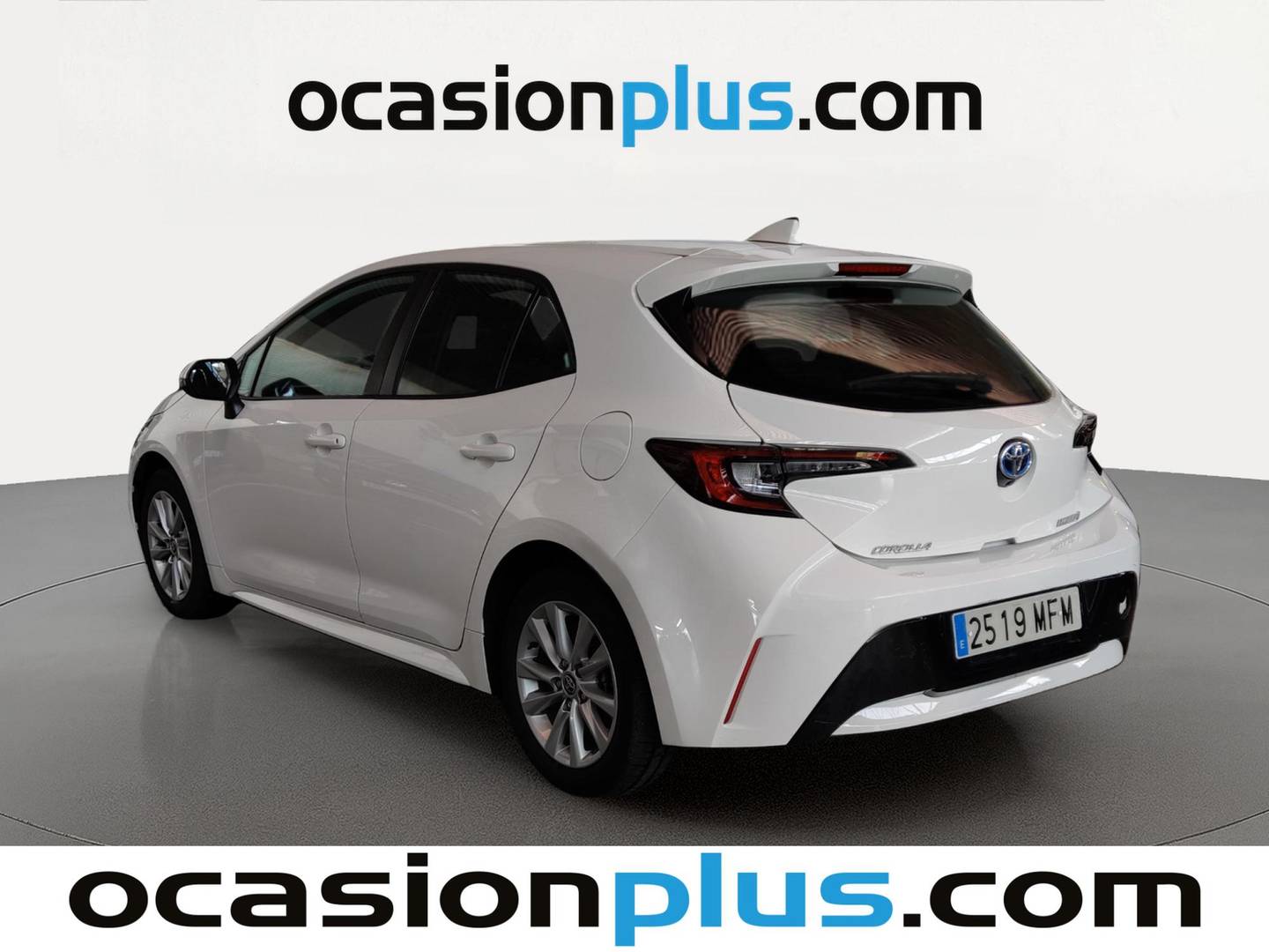 Foto delantera Toyota Corolla Toyota Corolla 140H Active Plus (140 CV) izquierda