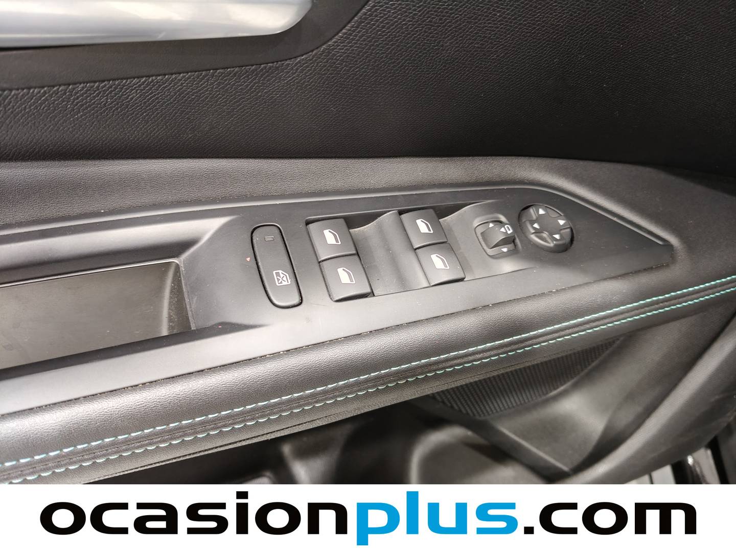 Foto Peugeot 5008 Peugeot 5008 BlueHDI 130 S&S Allure Pack EAT8 7 Plazas (130 CV)