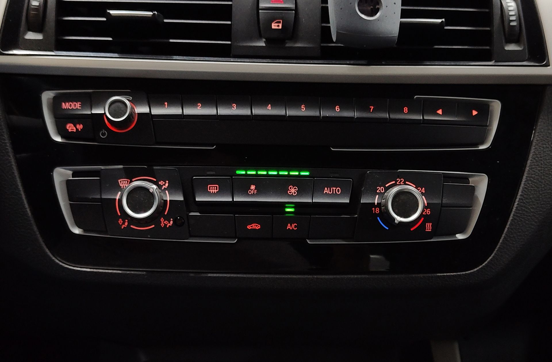BMW Serie 1 118d - foto 34