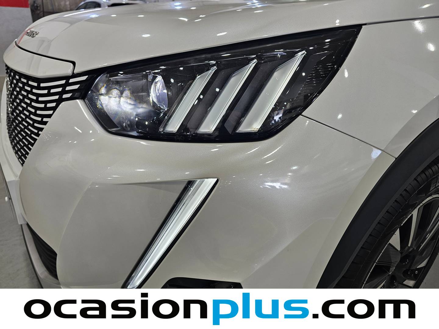 Foto Peugeot e-2008 Peugeot e-2008 Eléctrico GT 100 kW (136 CV)