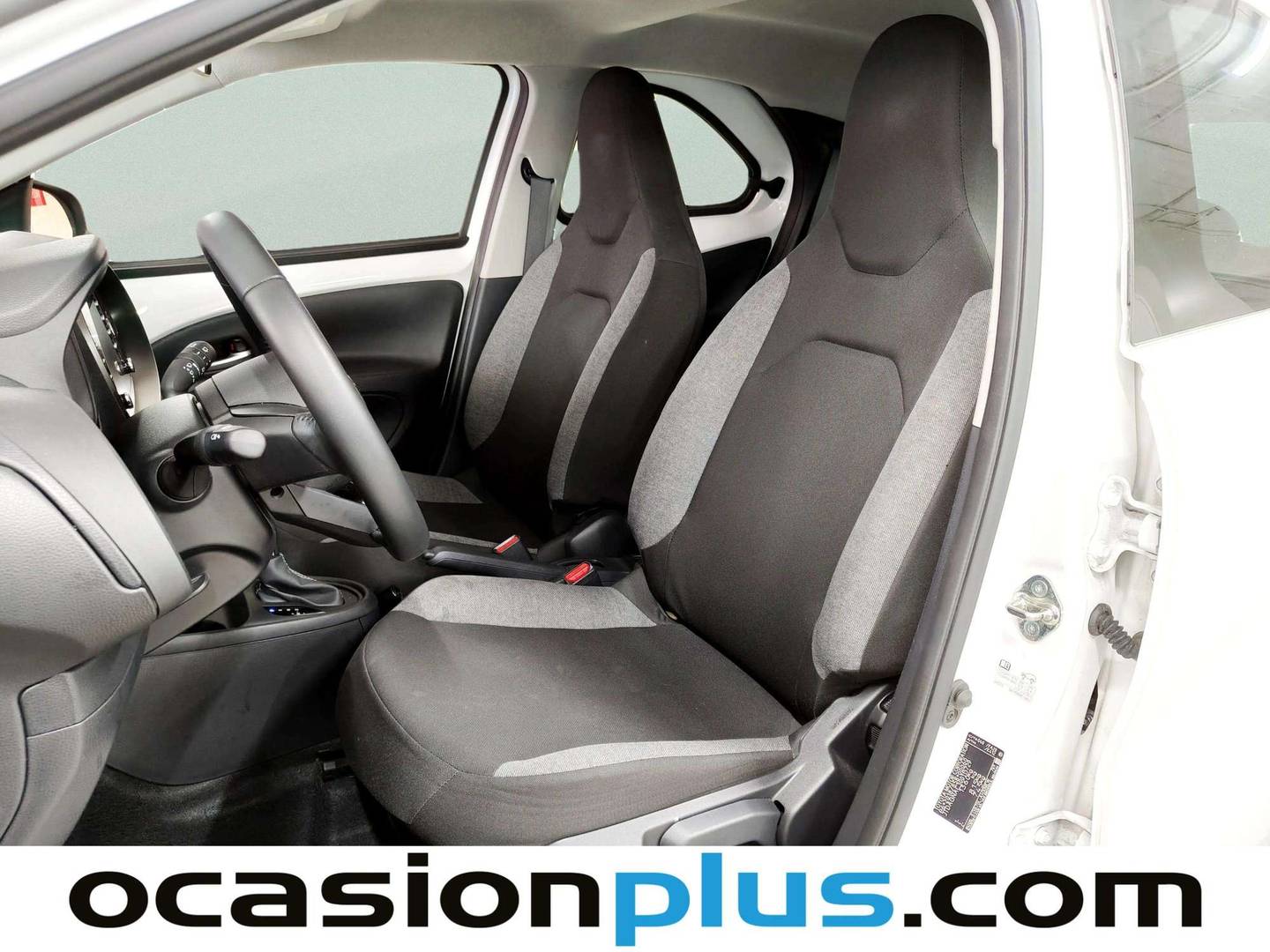 Foto Toyota Aygo X Cross Toyota Aygo X Cross 1.0 VVT-I Play (72 CV)