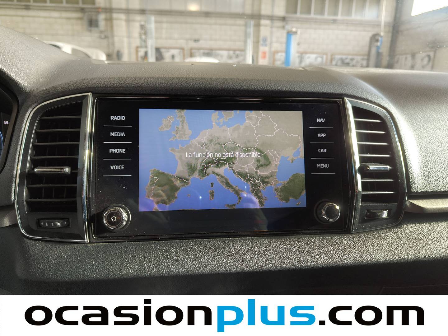 Foto Skoda Karoq Skoda Karoq 2.0 TDI Ambition 4X4 DSG (150 CV)