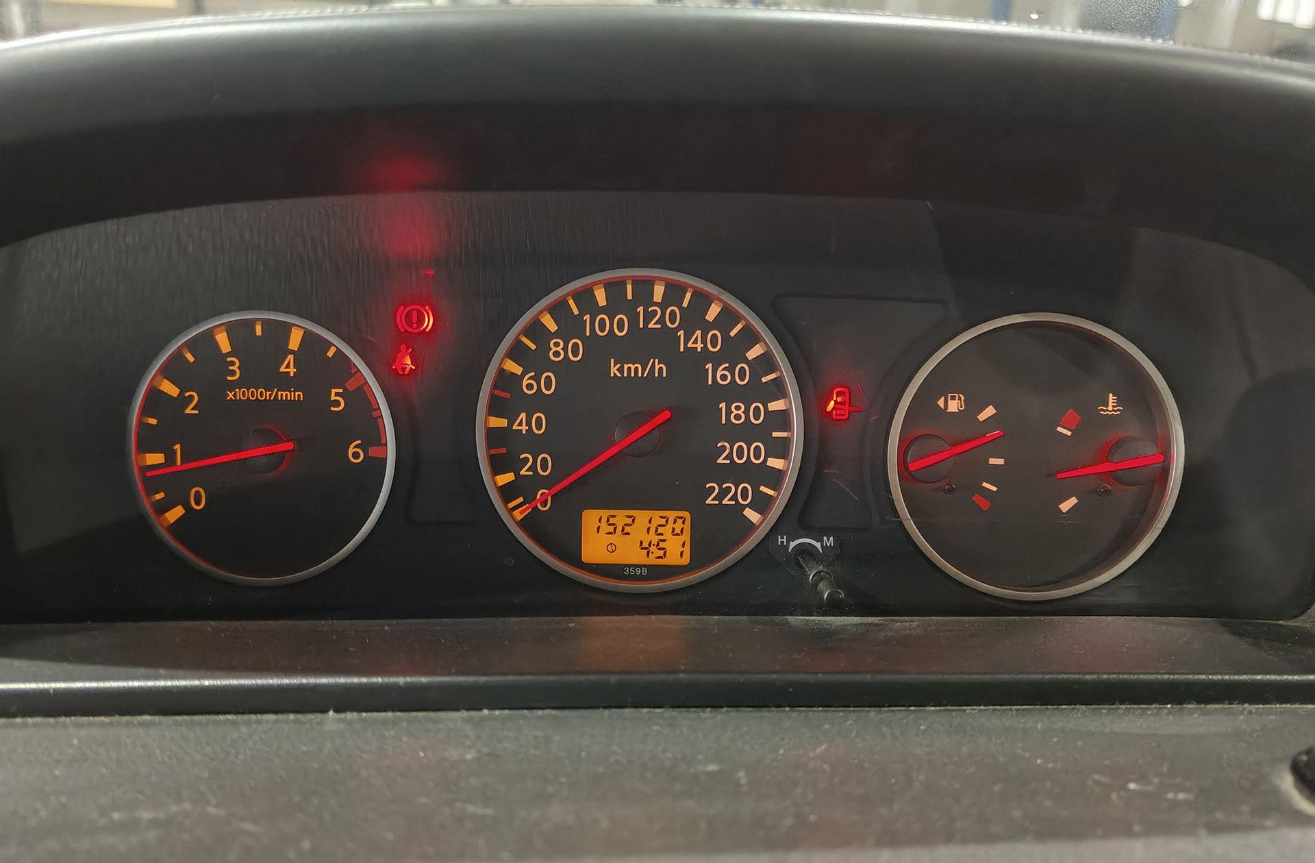 Nissan X-Trail 2.2 dCi XE - foto 17
